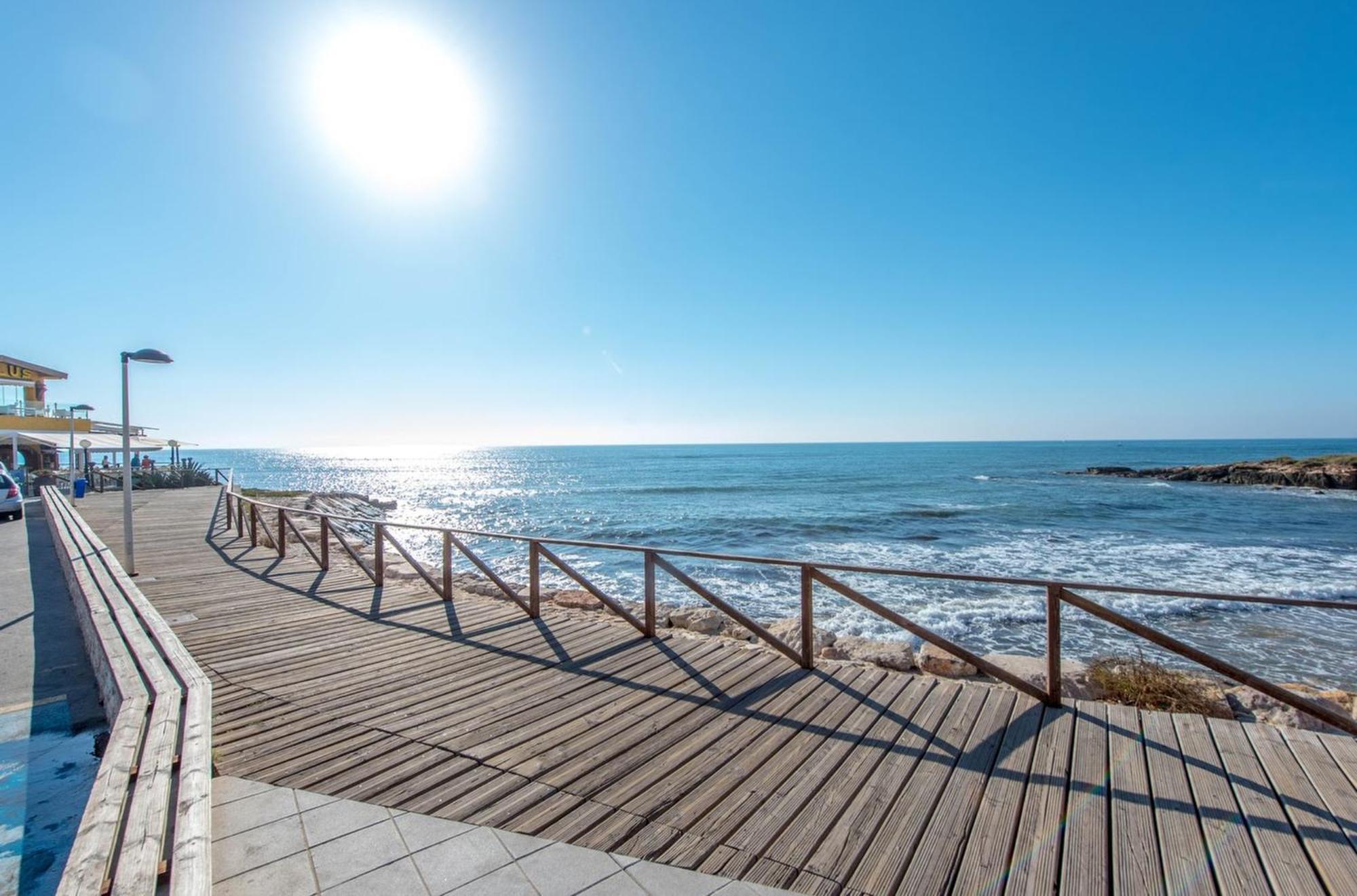 טורבייחה Punta Prima - Sun & Beach & Golf & Bike - Spanish South-Facing Terrace Apartment - La Recoleta - By The Sea מראה חיצוני תמונה